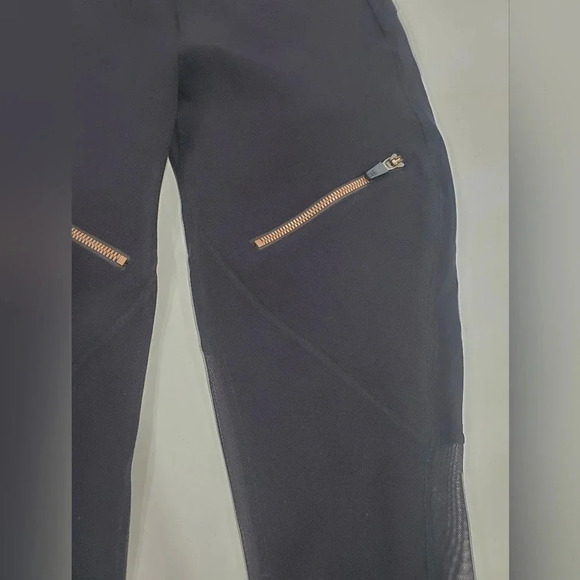 Sweaty Betty Zipped Up 7/8 Textured Leggings XSmall - Picture 7 of 15